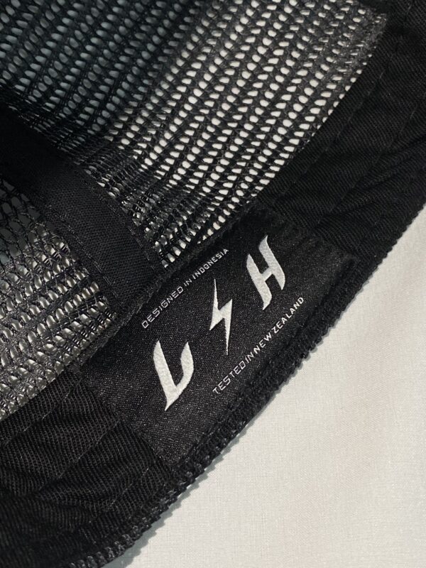 TRUCKER SNAPBACK LH BLACK