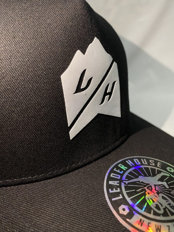TRUCKER SNAPBACK LH BLACK