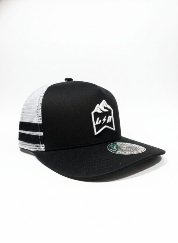 TRUCKER SNAPBACK LH BLACK & WHITE